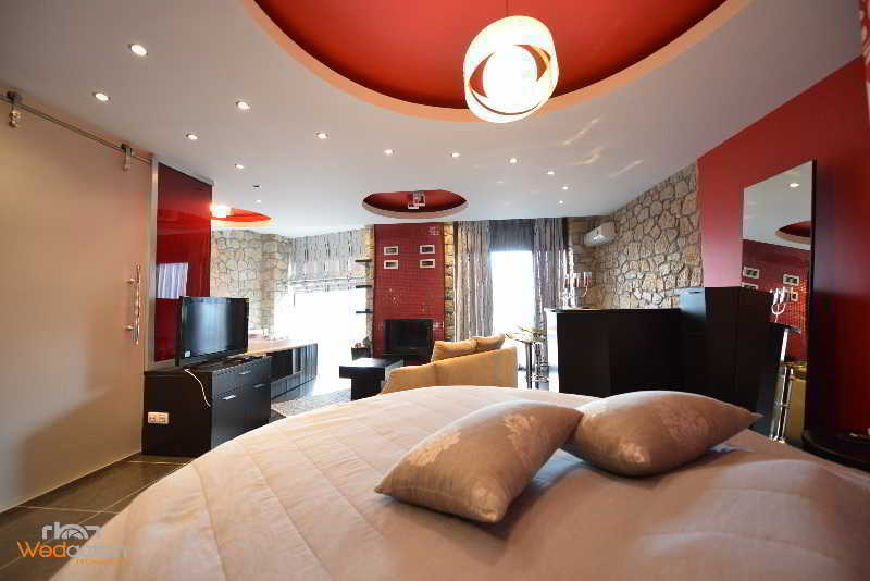Nymfes Hotel Káto Loutrákion 외부 사진