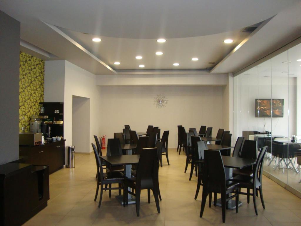 Nymfes Hotel Káto Loutrákion 외부 사진